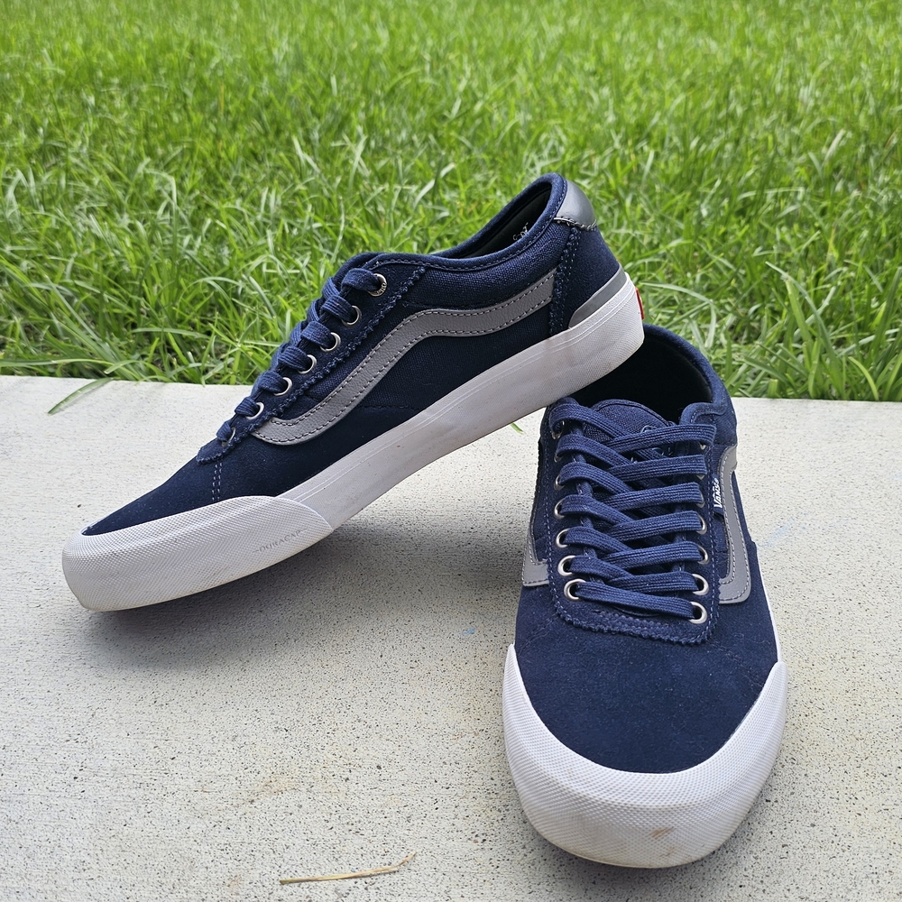 VANS Chima Pro 2 Mens Canvas Suede Blue White skateboarding shoes